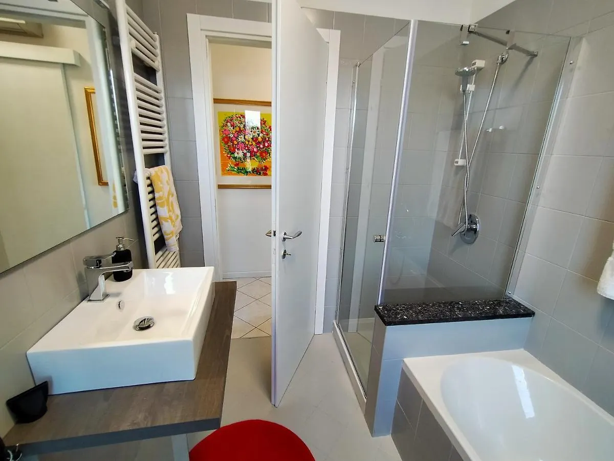 公寓 Appartamento Bastione San Marco 佩斯基耶拉德加达